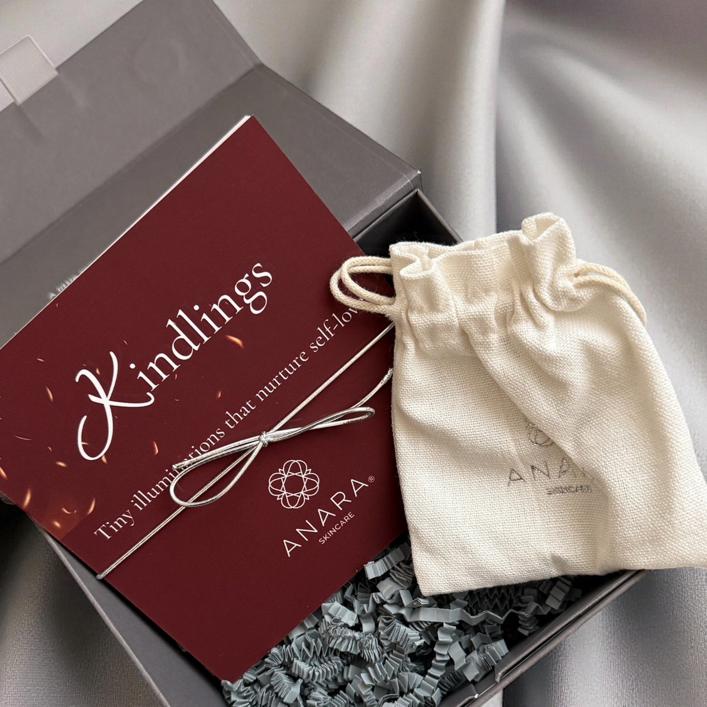 Anara Kindlings and Anara pouch in gift box