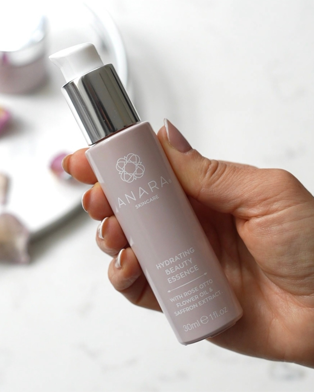 Anara Skincare Hydrating Beauty Essence in hand